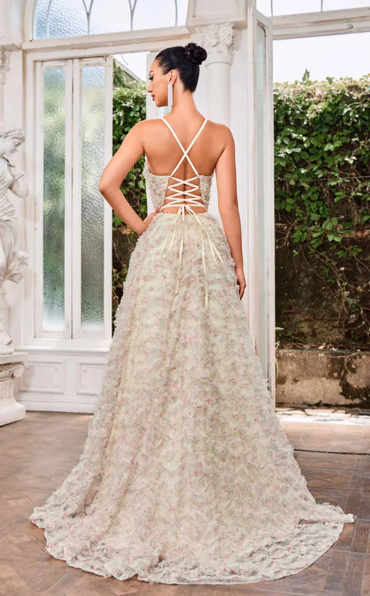 Radiate charming and stunning fashion couture wearing the beautiful-1