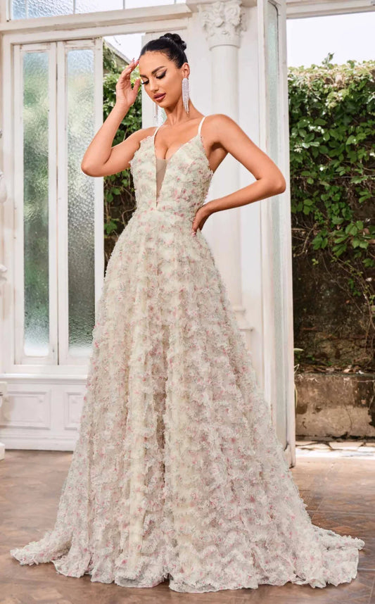 Radiate charming and stunning fashion couture wearing the beautiful-0